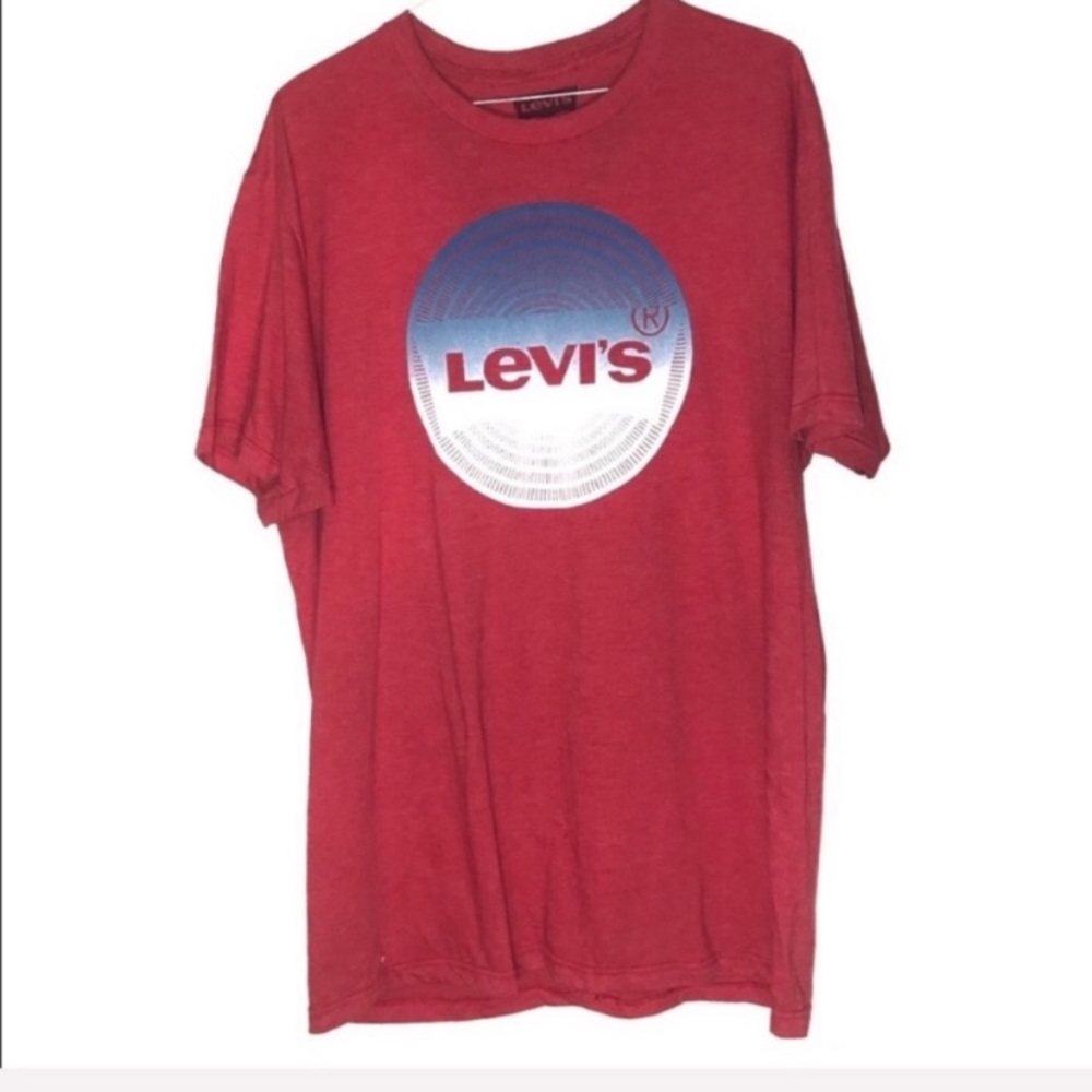 Levi’s red short sleeve graphic tee L
